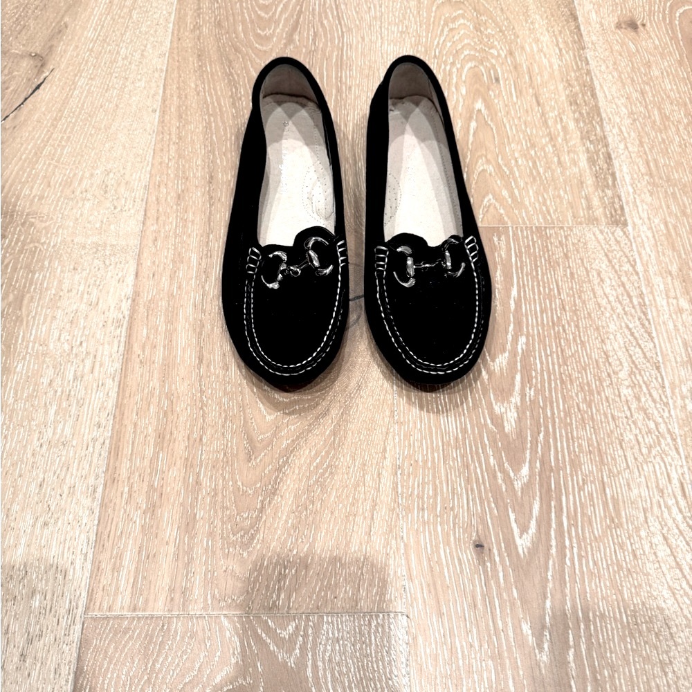 New Patricia Green Caroline Navy Driving Loafers with Silver Hardware,  38 - Picture 4 of 8